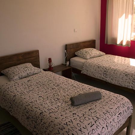 The Maverick Surfvillas Лорінян Екстер'єр фото